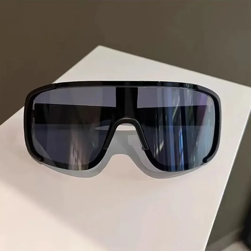 Lunettes de soleil de sport un - Mountain Biking Glasses avis et prix